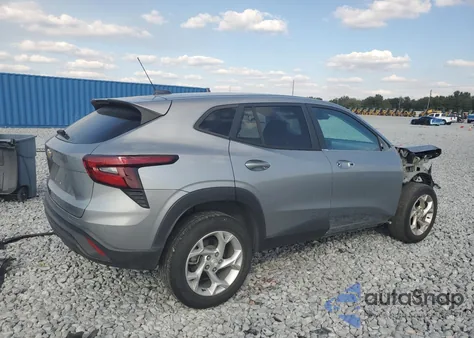 2024 Chevrolet Trax Ls z USA, uszkodzony, nr VIN KL77LFE22RC045971